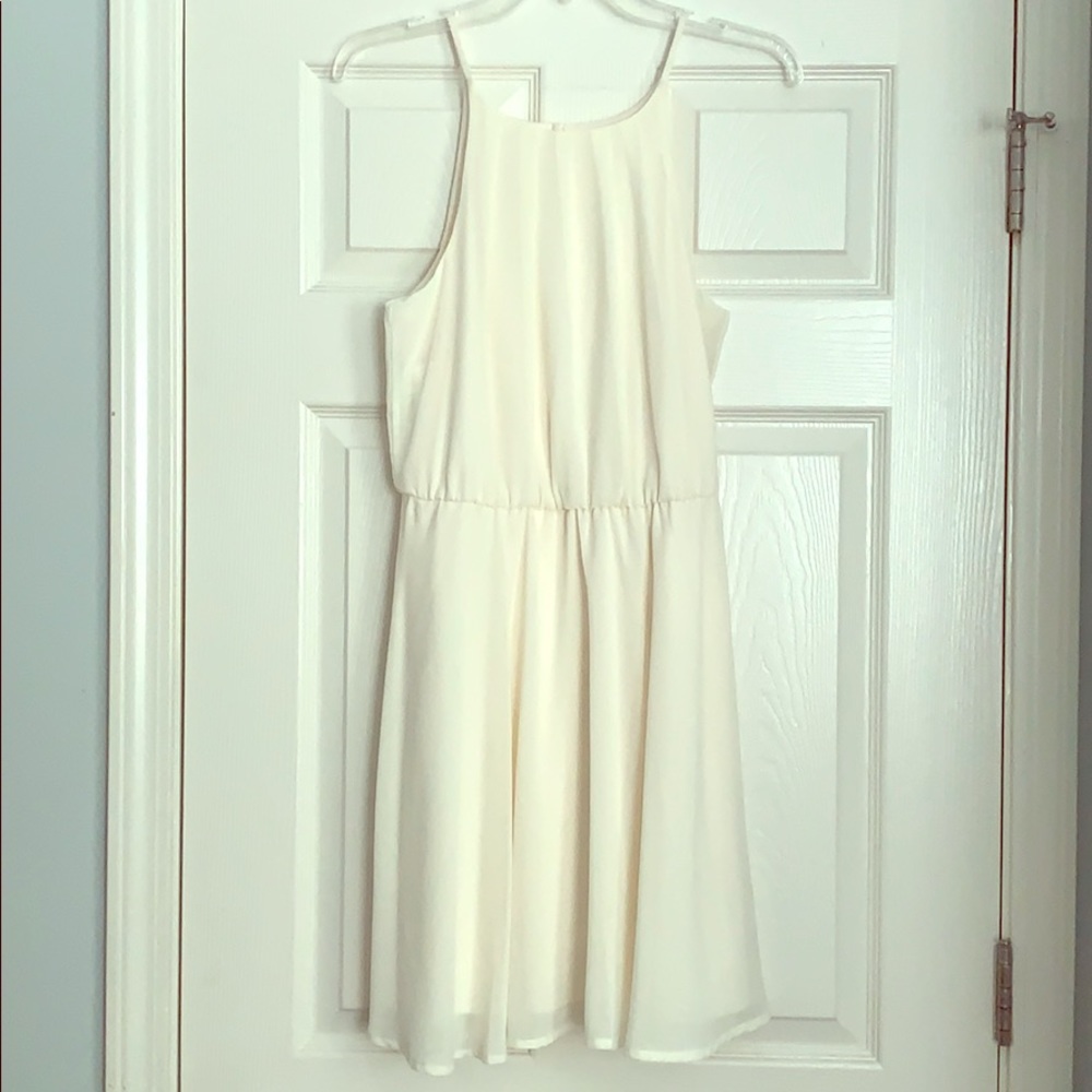 Cream sleeveless dress